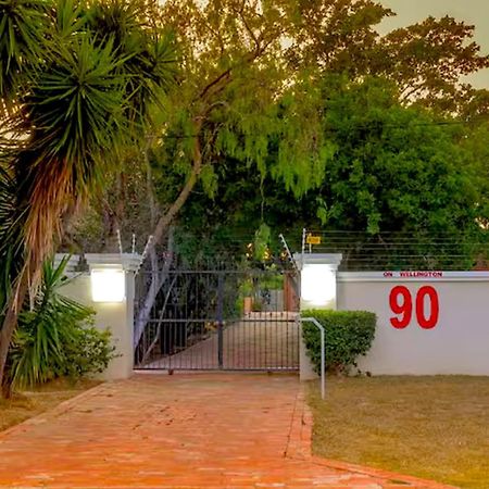 90 On Wellington Cottage พอร์ตเอลิซาเบธ ภายนอก รูปภาพ