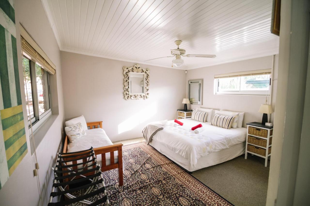 90 On Wellington Cottage พอร์ตเอลิซาเบธ ภายนอก รูปภาพ