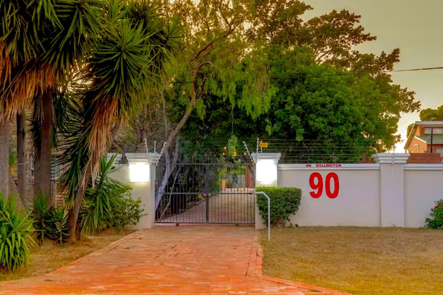 90 On Wellington Cottage พอร์ตเอลิซาเบธ ภายนอก รูปภาพ