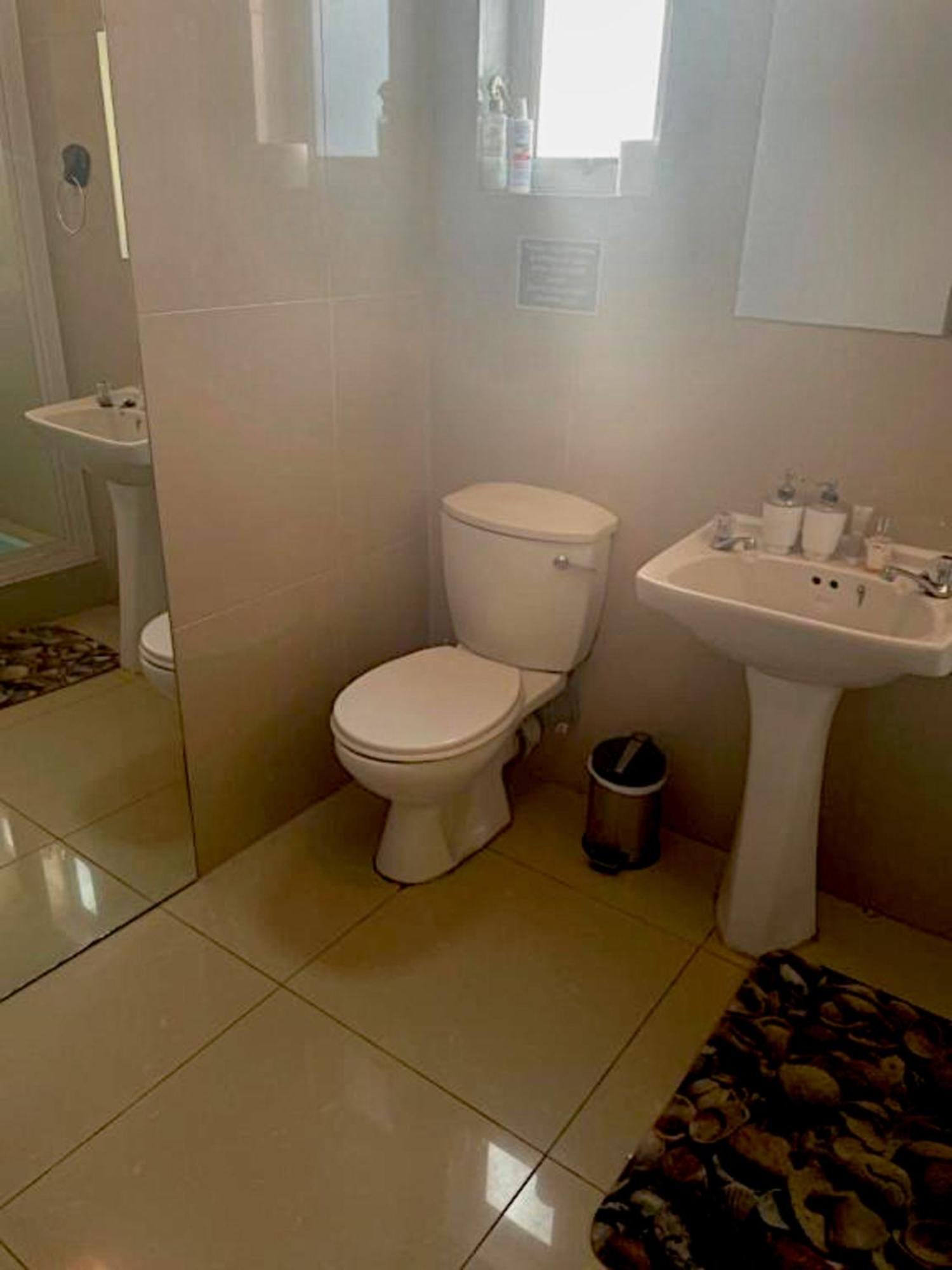 90 On Wellington Cottage พอร์ตเอลิซาเบธ ภายนอก รูปภาพ